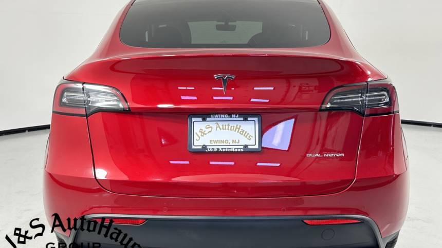 2020 Tesla Model Y 5YJYGDEE3LF018346