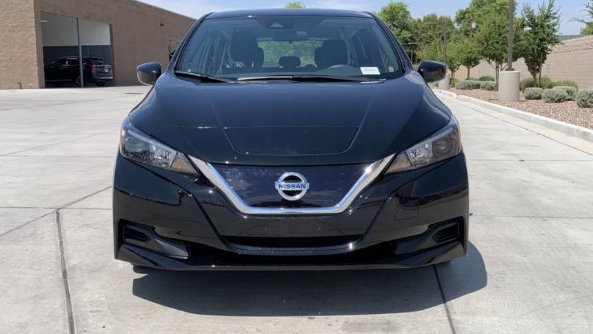 2021 Nissan LEAF 1N4AZ1BV4MC557061