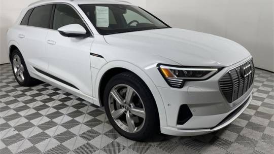 2019 Audi e-tron WA1LAAGE1KB007932