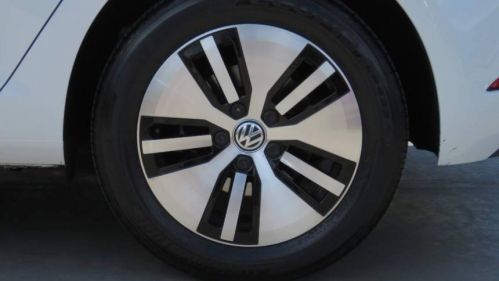 2019 Volkswagen e-Golf WVWKR7AU6KW913371