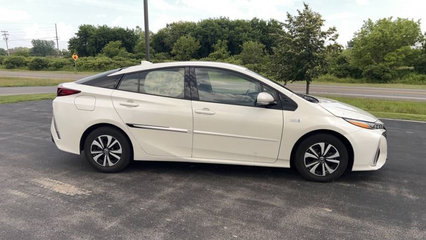 2018 Toyota Prius Prime JTDKARFPXJ3083094