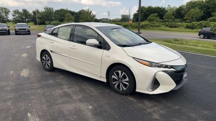 2018 Toyota Prius Prime JTDKARFPXJ3083094