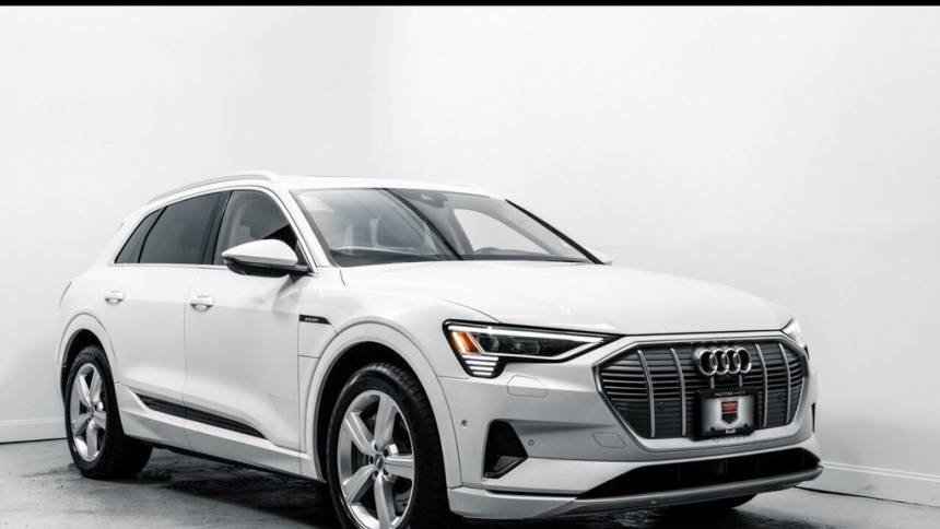 2019 Audi e-tron WA1VABGE6KB017435