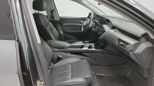 2021 Audi e-tron WA13AAGE4MB030530