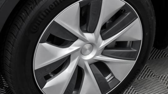2021 Tesla Model Y 5YJYGDEE4MF259186