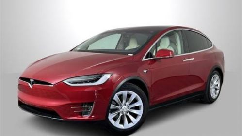 2019 Tesla Model X 5YJXCDE26KF140260