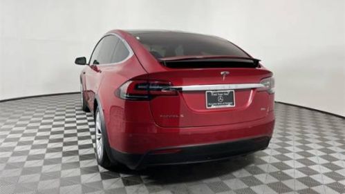 2019 Tesla Model X 5YJXCDE26KF140260