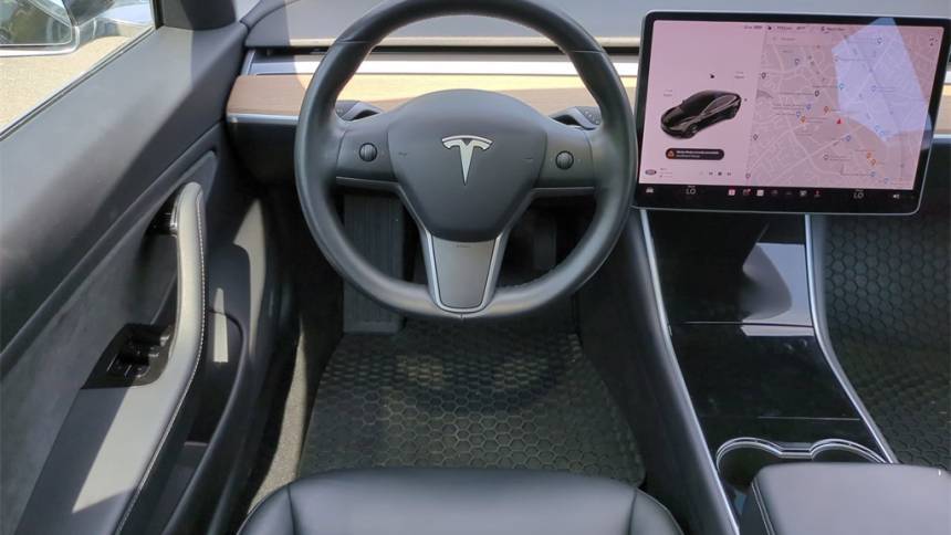 2018 Tesla Model 3 5YJ3E1EB1JF127227