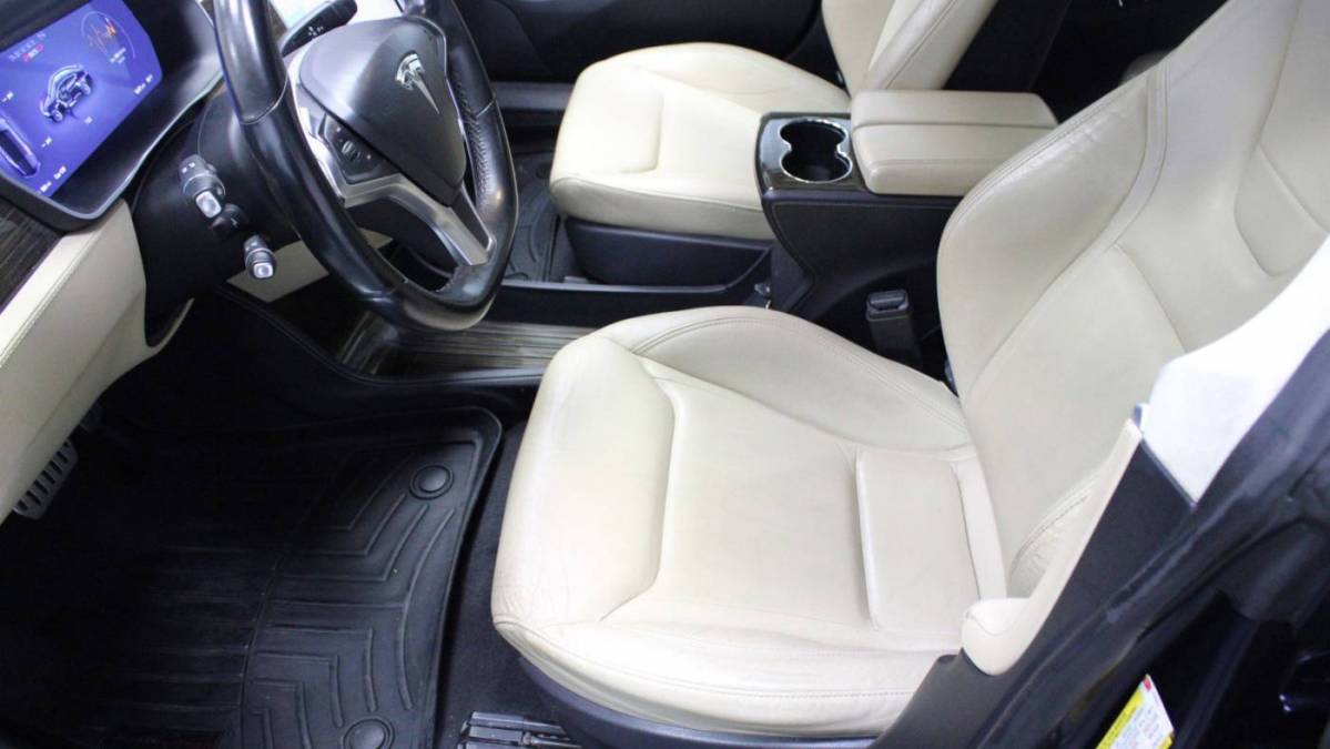 2014 Tesla Model S 5YJSA1H24EFP63035