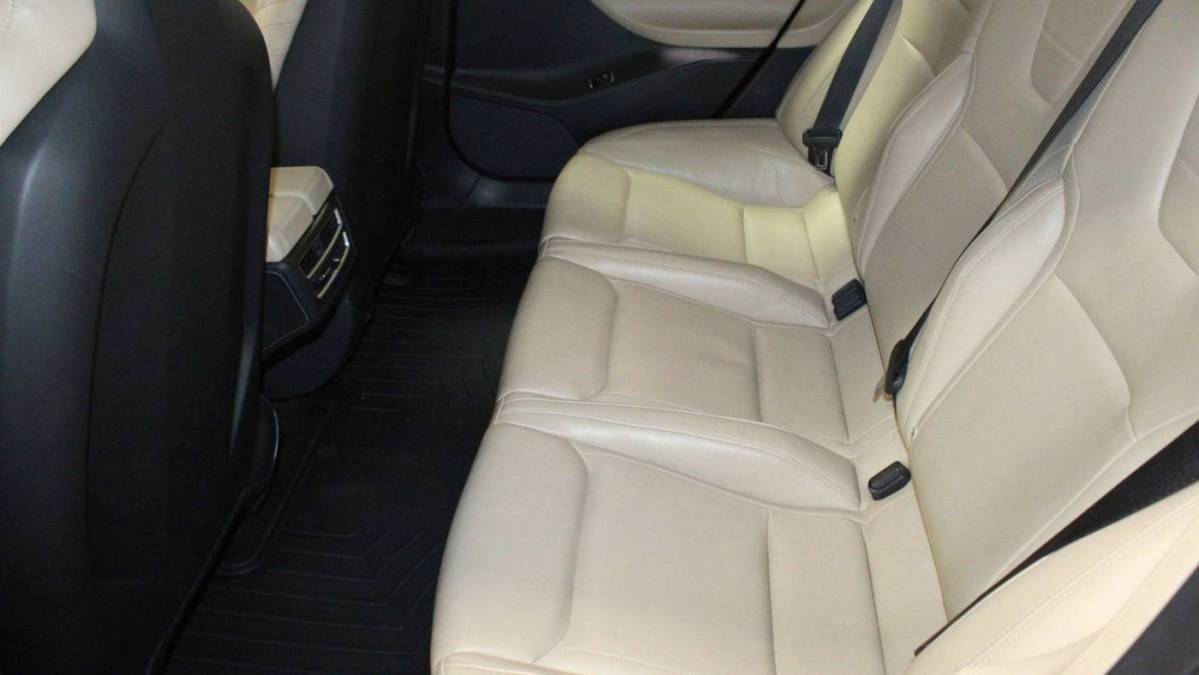 2014 Tesla Model S 5YJSA1H24EFP63035