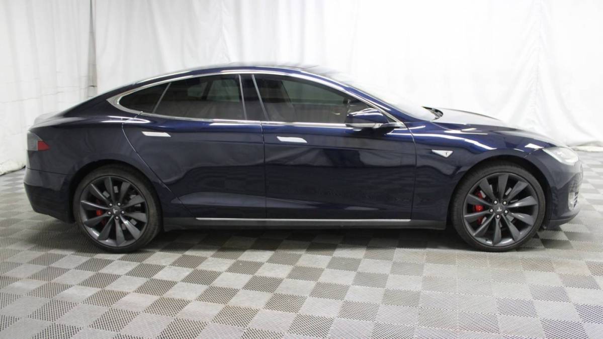 2014 Tesla Model S 5YJSA1H24EFP63035