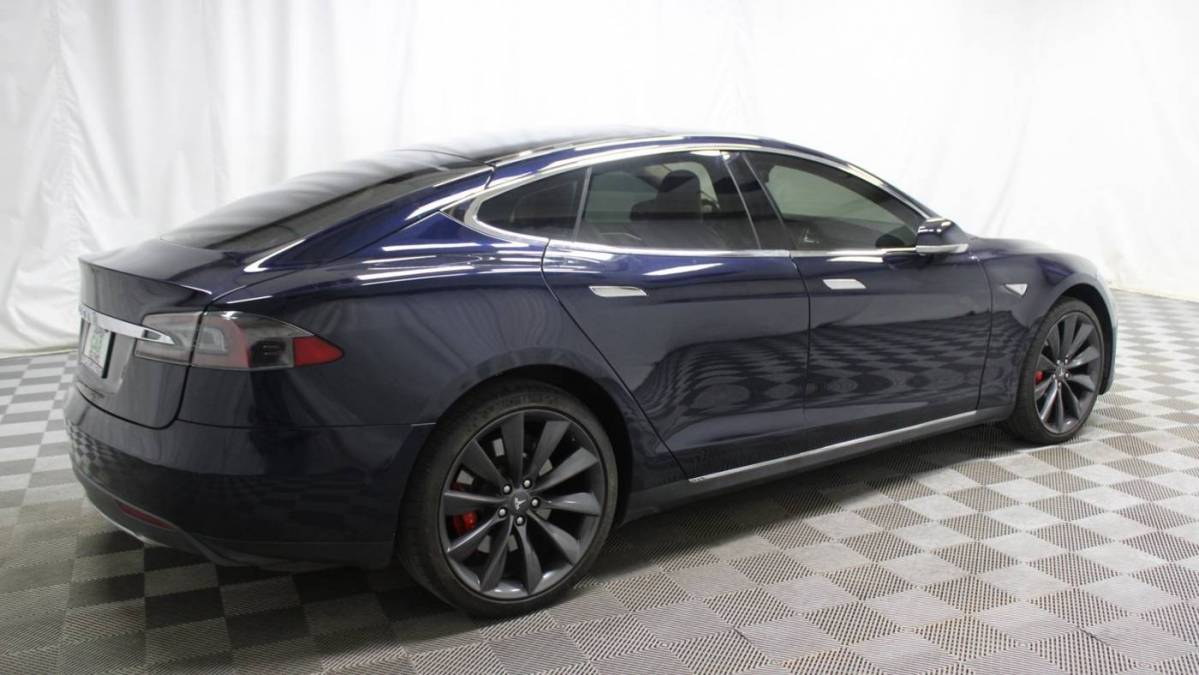 2014 Tesla Model S 5YJSA1H24EFP63035