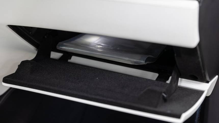 2018 Tesla Model X 5YJXCDE27JF088474
