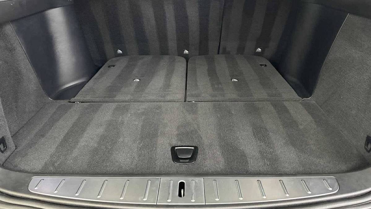 2018 Tesla Model X 5YJXCAE20JF103010