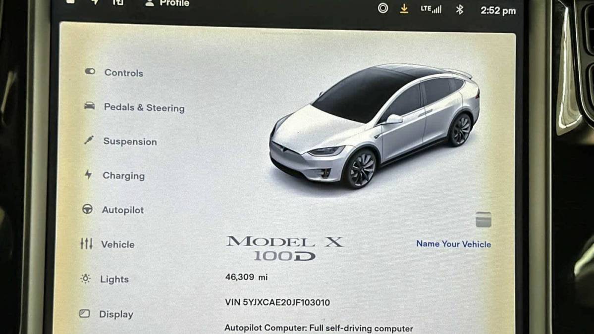2018 Tesla Model X 5YJXCAE20JF103010