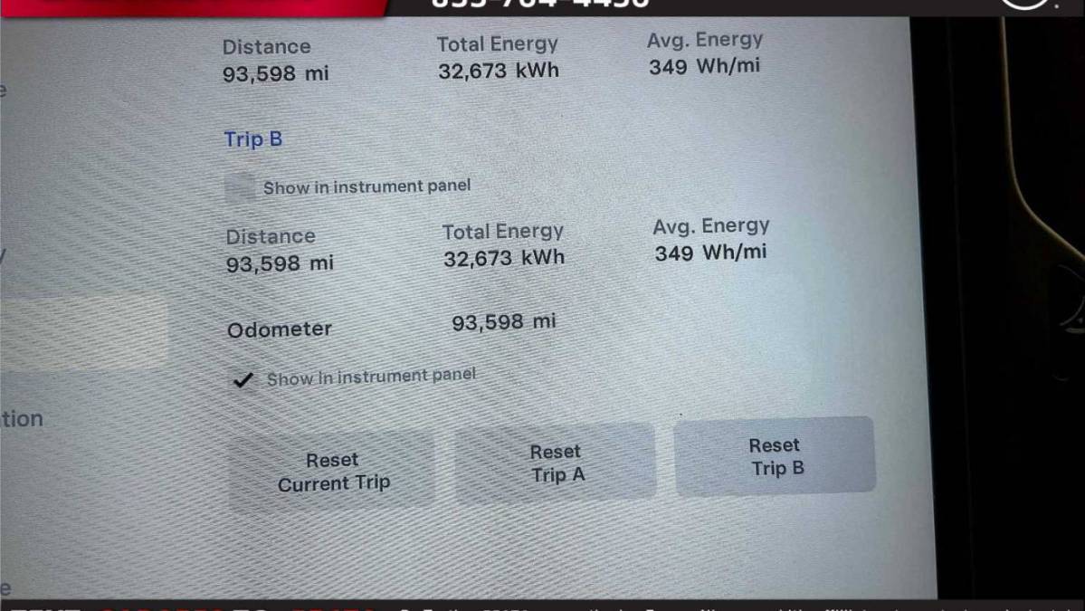 2018 Tesla Model X 5YJXCAE25JF112852