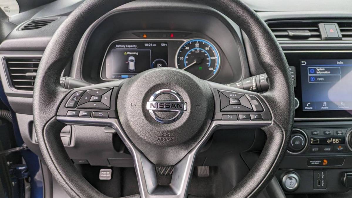 2022 Nissan LEAF 1N4AZ1BV8NC561437