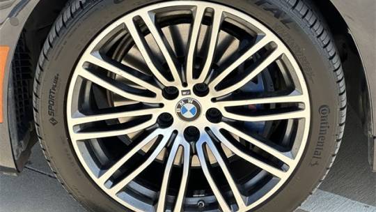 2018 BMW 5 Series WBAJA9C59JB249266