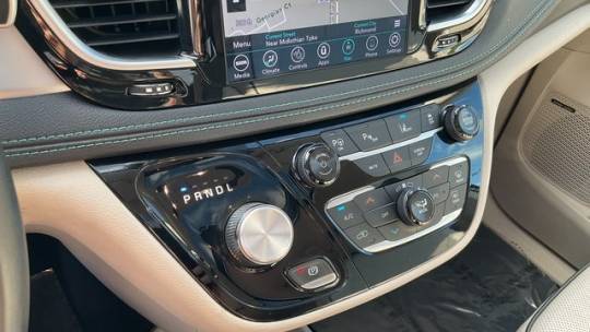 2018 Chrysler Pacifica Hybrid 2C4RC1N75JR118286