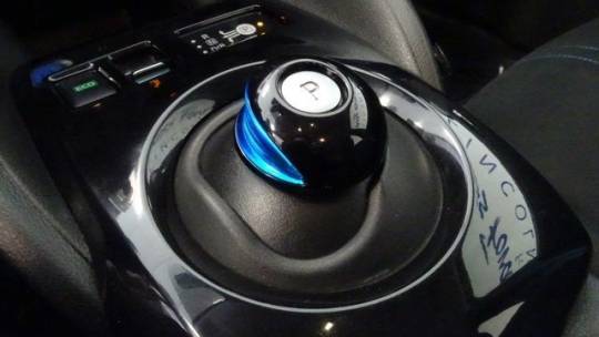 2019 Nissan LEAF 1N4AZ1CP5KC302402