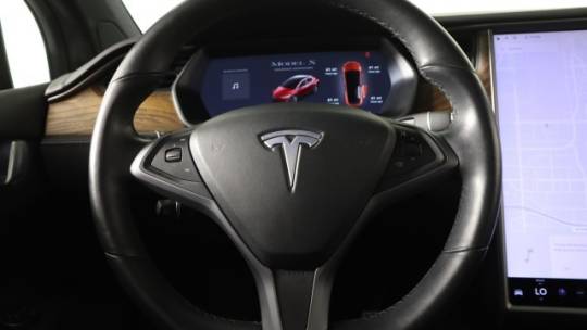 2019 Tesla Model X 5YJXCBE48KF185416