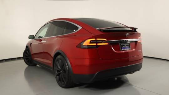 2019 Tesla Model X 5YJXCBE48KF185416