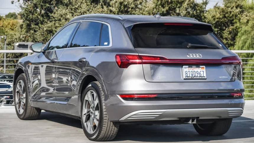 2021 Audi e-tron WA1LAAGEXMB000853