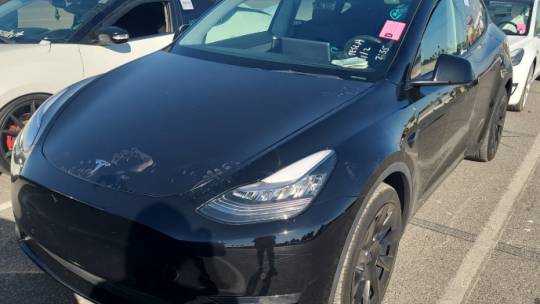 2021 Tesla Model Y 5YJYGDEE7MF097635