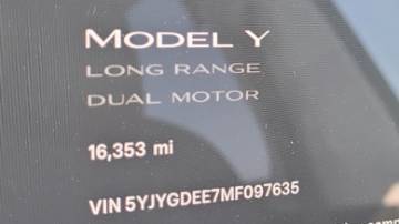 2021 Tesla Model Y 5YJYGDEE7MF097635