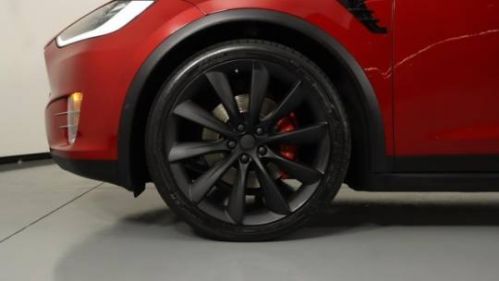 2019 Tesla Model X 5YJXCBE48KF185416