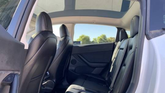 2021 Tesla Model Y 5YJYGDEE6MF232524