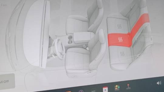 2021 Tesla Model Y 5YJYGDEE6MF232524