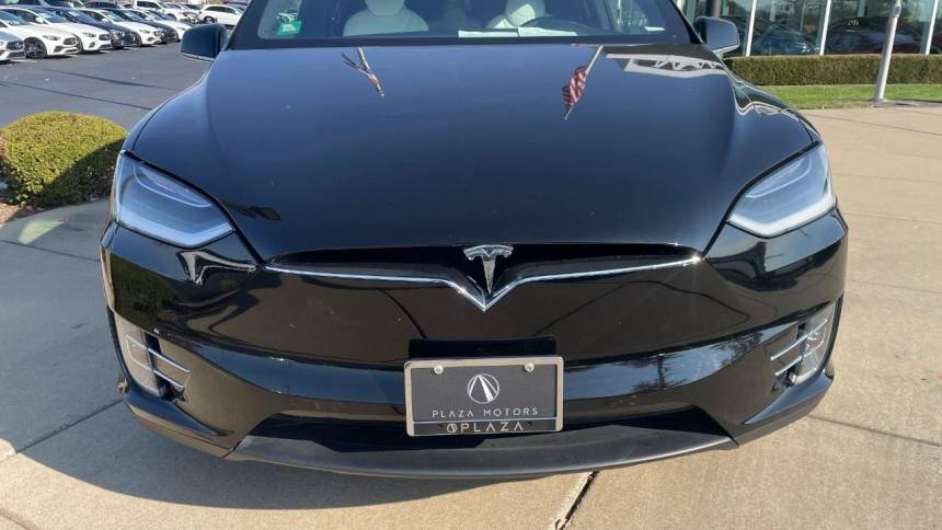 2017 Tesla Model X 5YJXCDE28HF043652