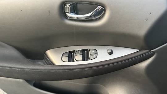 2021 Nissan LEAF 1N4AZ1BV4MC551454