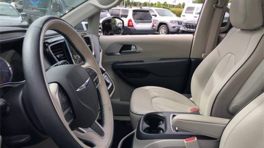 2018 Chrysler Pacifica Hybrid 2C4RC1N75JR172588