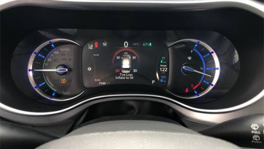 2018 Chrysler Pacifica Hybrid 2C4RC1N75JR172588