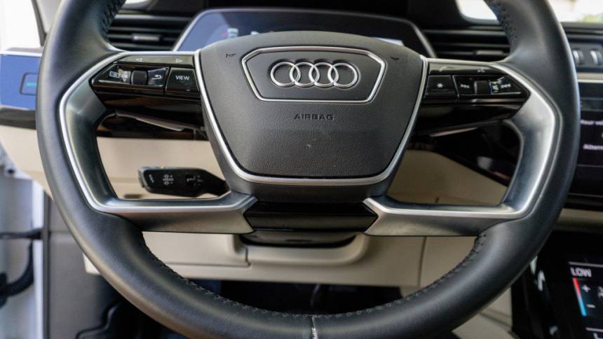 2021 Audi e-tron WA1VAAGE7MB015612