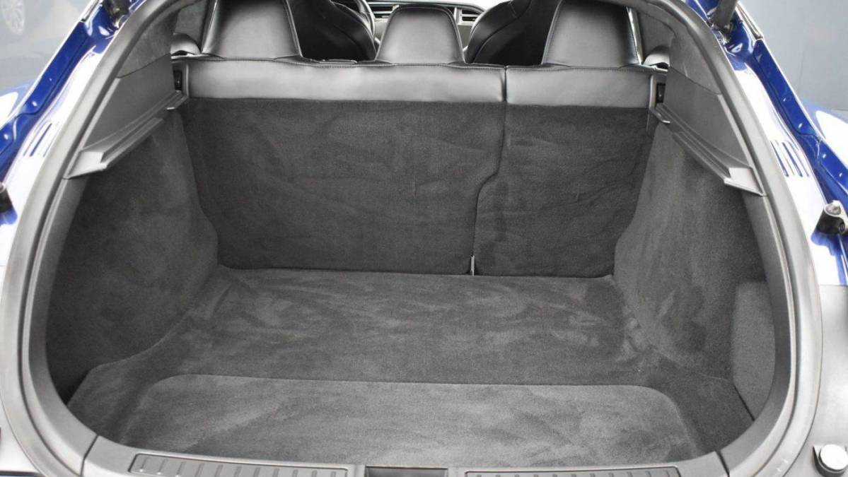 2017 Tesla Model S 5YJSA1E23HF199838