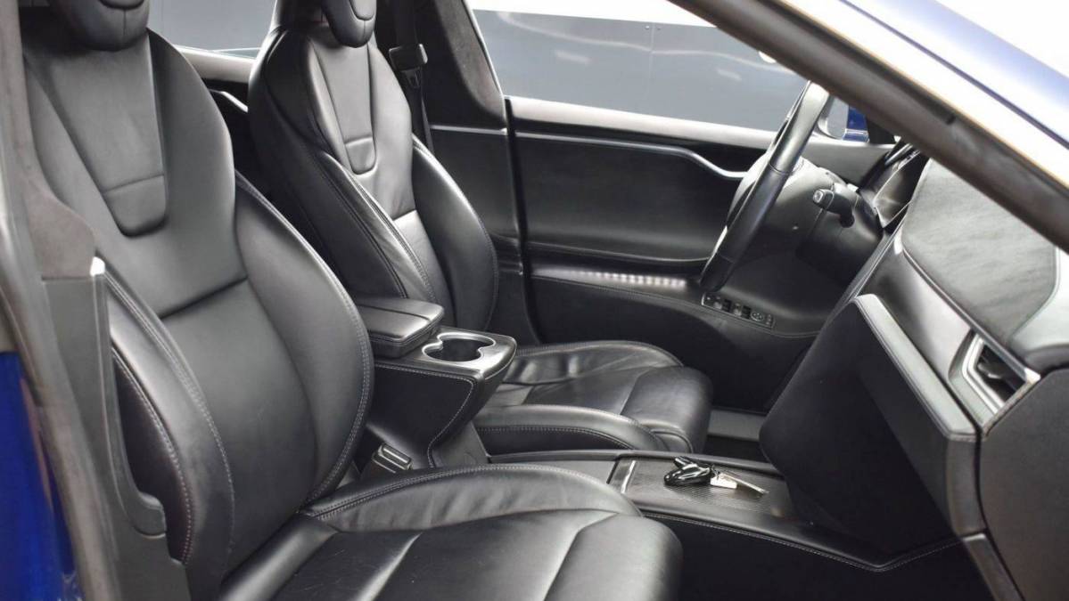 2017 Tesla Model S 5YJSA1E23HF199838
