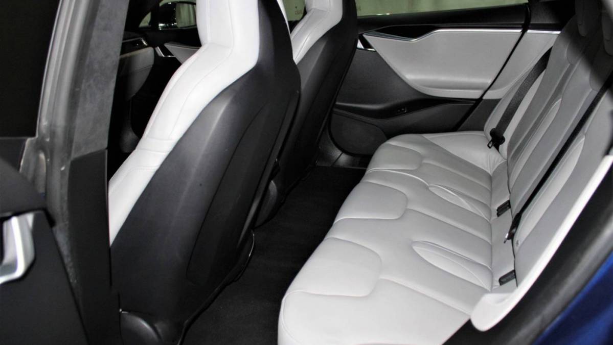 2015 Tesla Model S 5YJSA1S21FF096287