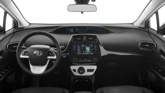 2018 Toyota Prius Prime JTDKARFP3J3075483