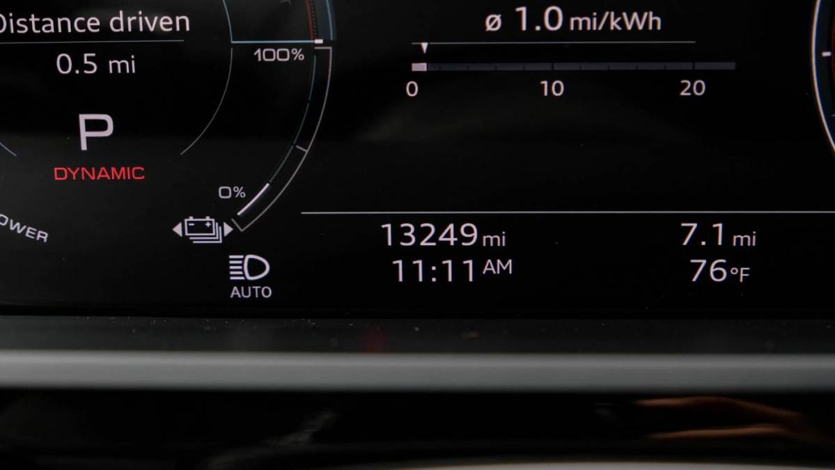 2021 Audi e-tron WA1VAAGE1MB004671