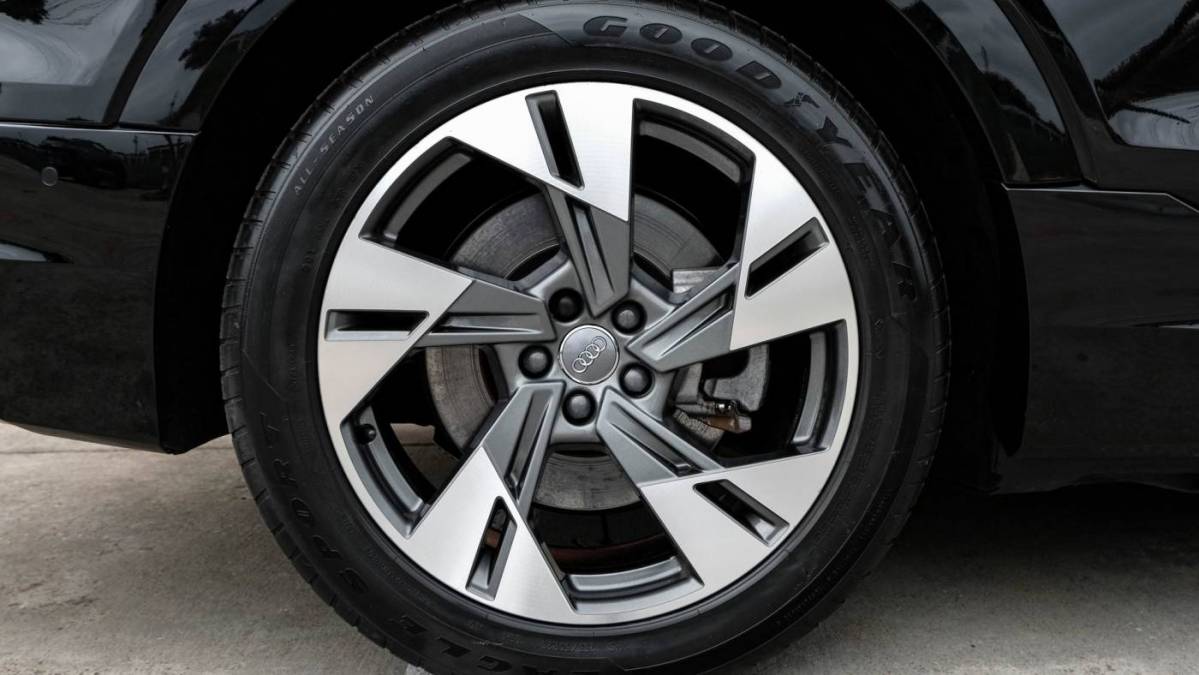 2021 Audi e-tron WA1VAAGE1MB004671