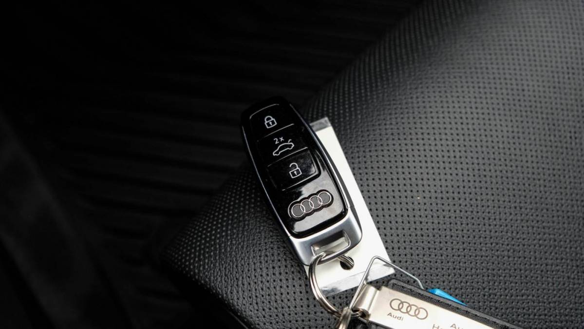 2021 Audi e-tron WA1VAAGE1MB004671