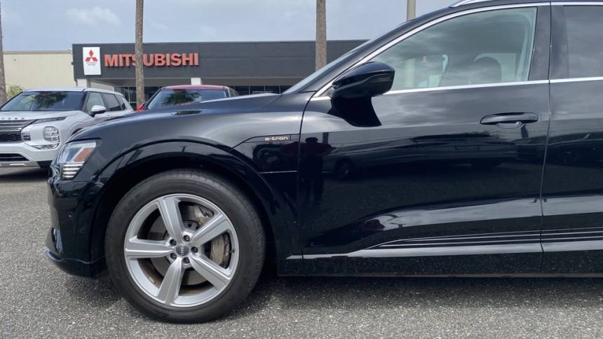 2019 Audi e-tron WA1LABGEXKB013458