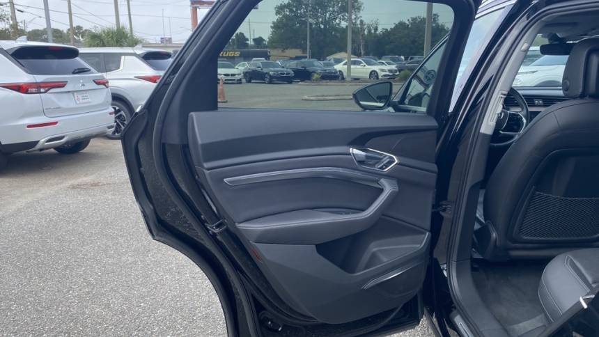 2019 Audi e-tron WA1LABGEXKB013458