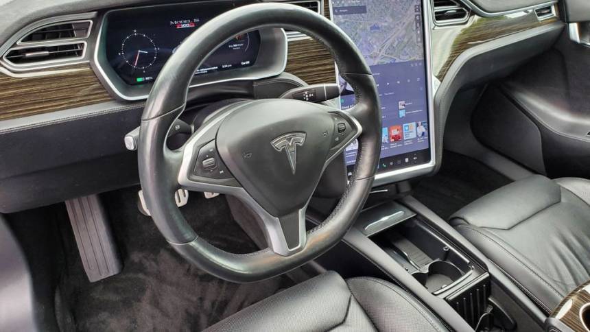 2016 Tesla Model S 5YJSA1E45GF170468