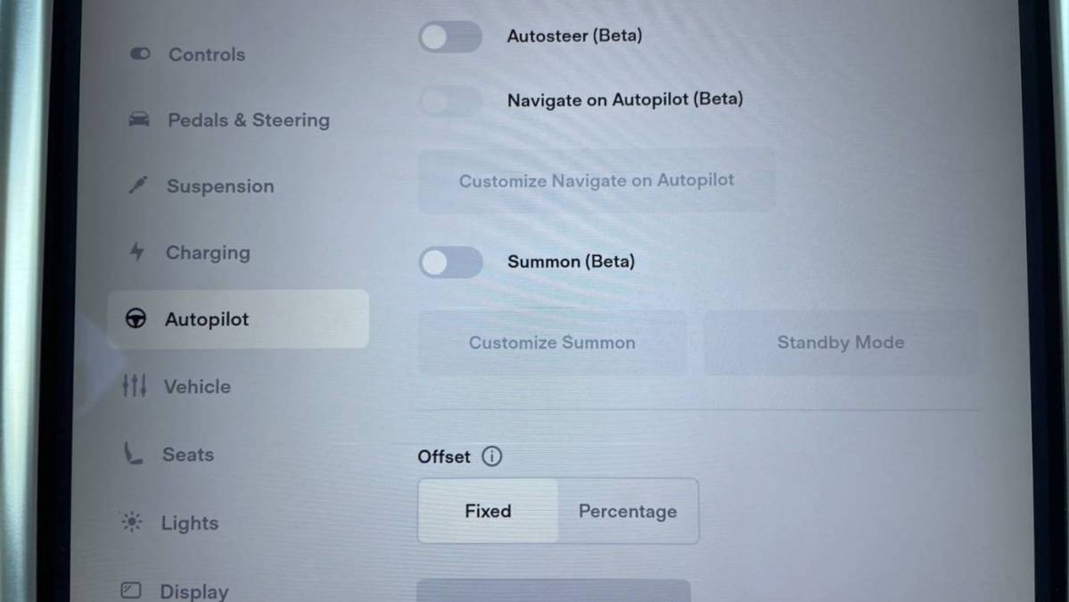 2017 Tesla Model X 5YJXCBE44HF039622
