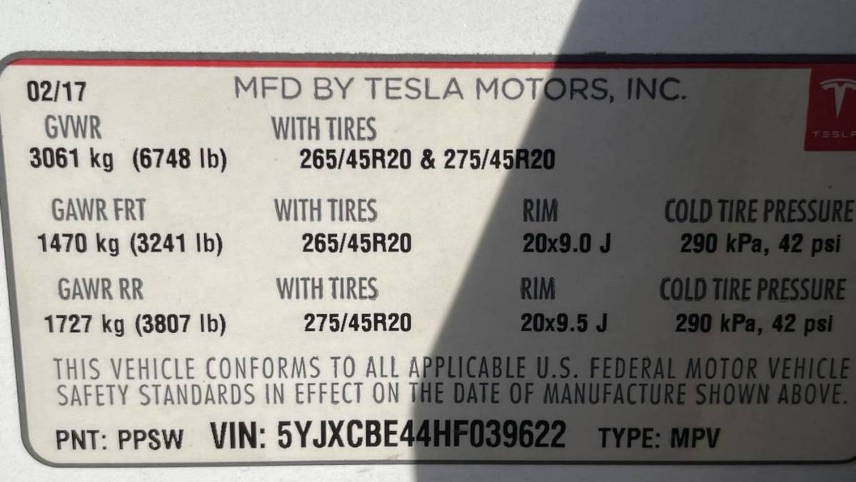 2017 Tesla Model X 5YJXCBE44HF039622