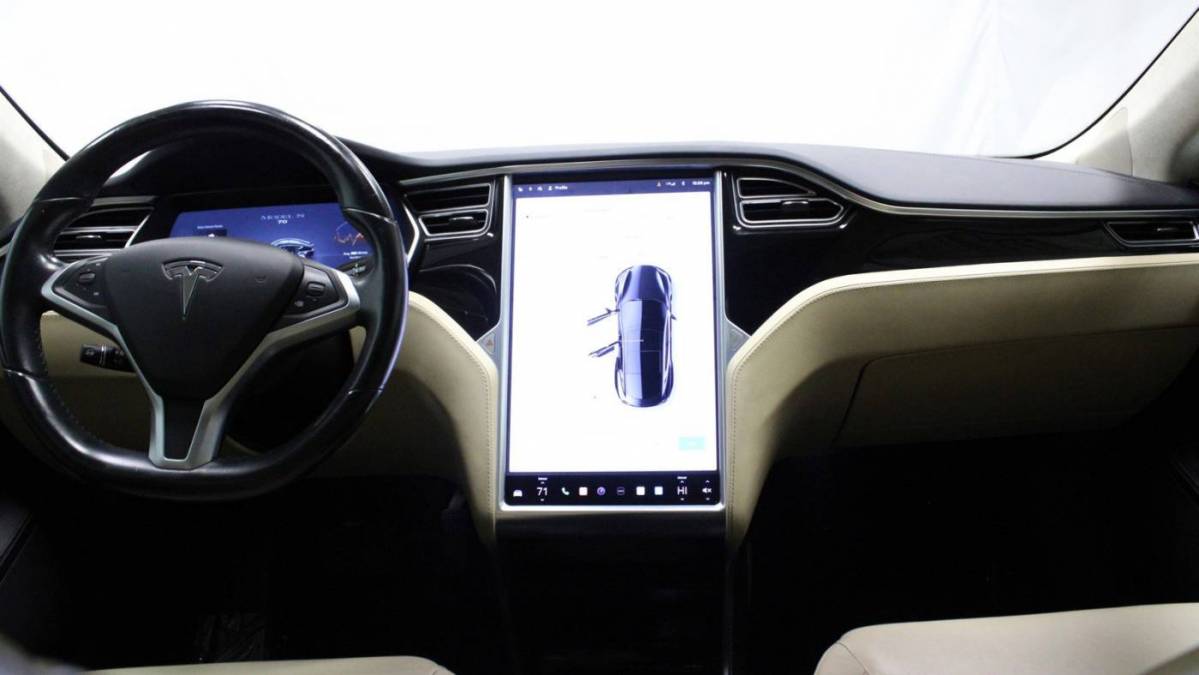 2016 Tesla Model S 5YJSA1E14GF124474